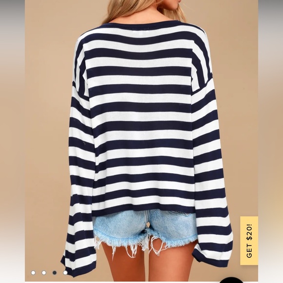Lulu’s Isadora Navy Blue and White Striped Oversized Sweater NWT - Picture 3 of 12